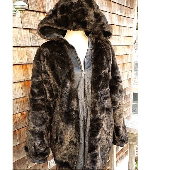 Leather Jacket, Luxurious Quality, Leather Reversible Jacket. - Picture 3 of 13